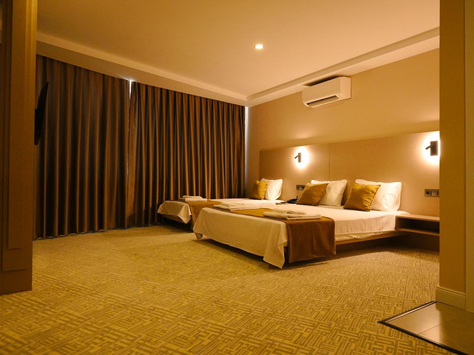Bonnie City Hotel Antalya Extérieur photo